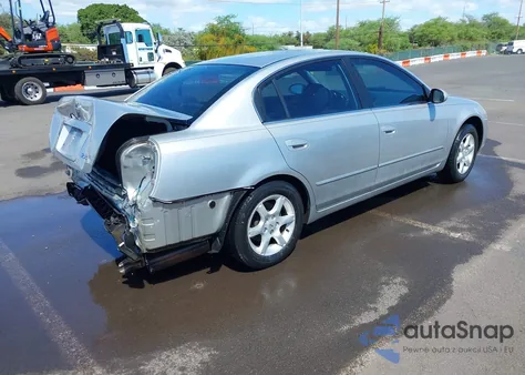 2005 Nissan Altima 2.5 S from USA, damaged, VIN 1N4AL11D75C114558